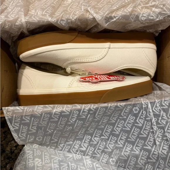 Unisex Vans Marshmallow /Gum - Picture 3 of 5